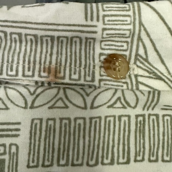 Cooke Street Pineaple’s and Palms Shirt - Picture 5 of 6